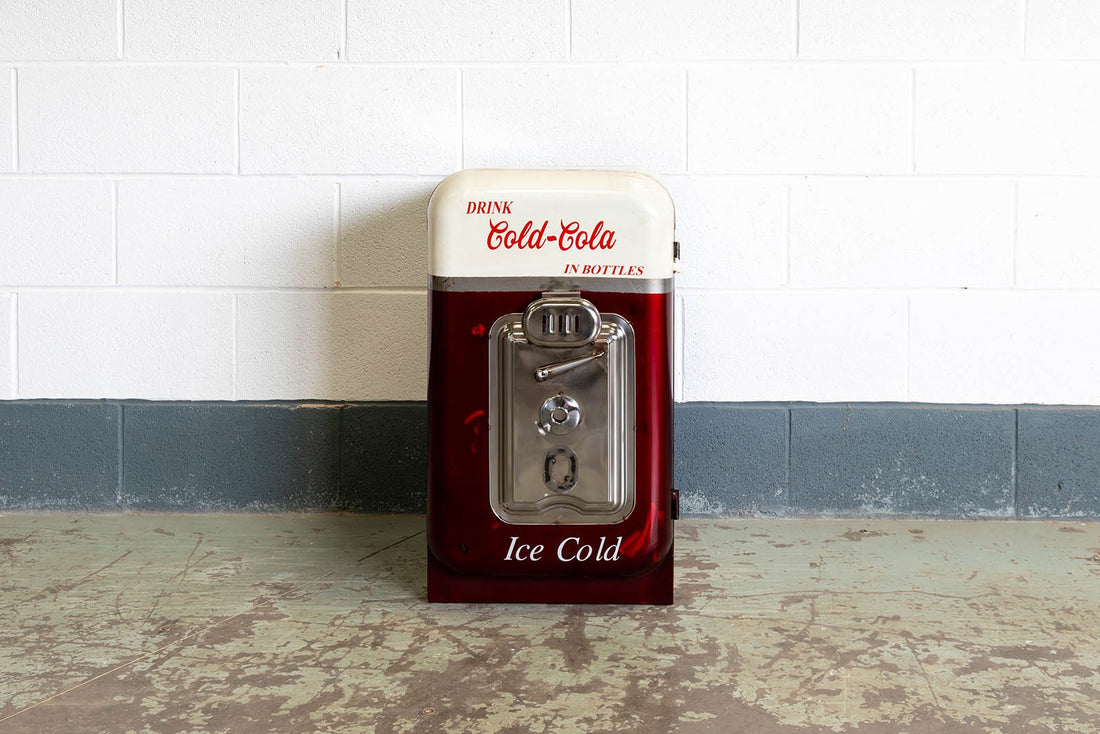 Mini Vending Machine & Bedside Table – LTT-64