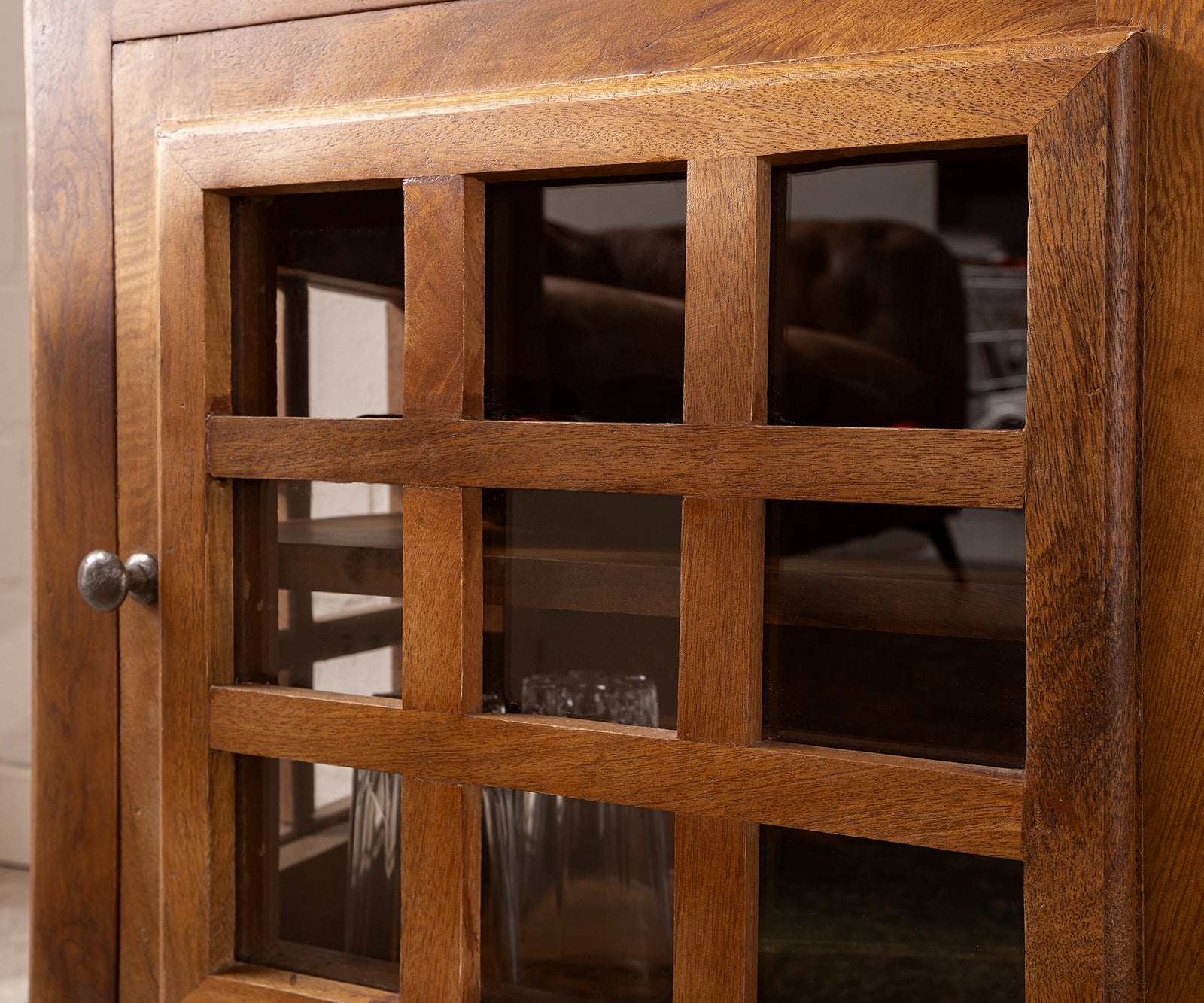 bedside tabe with glass door