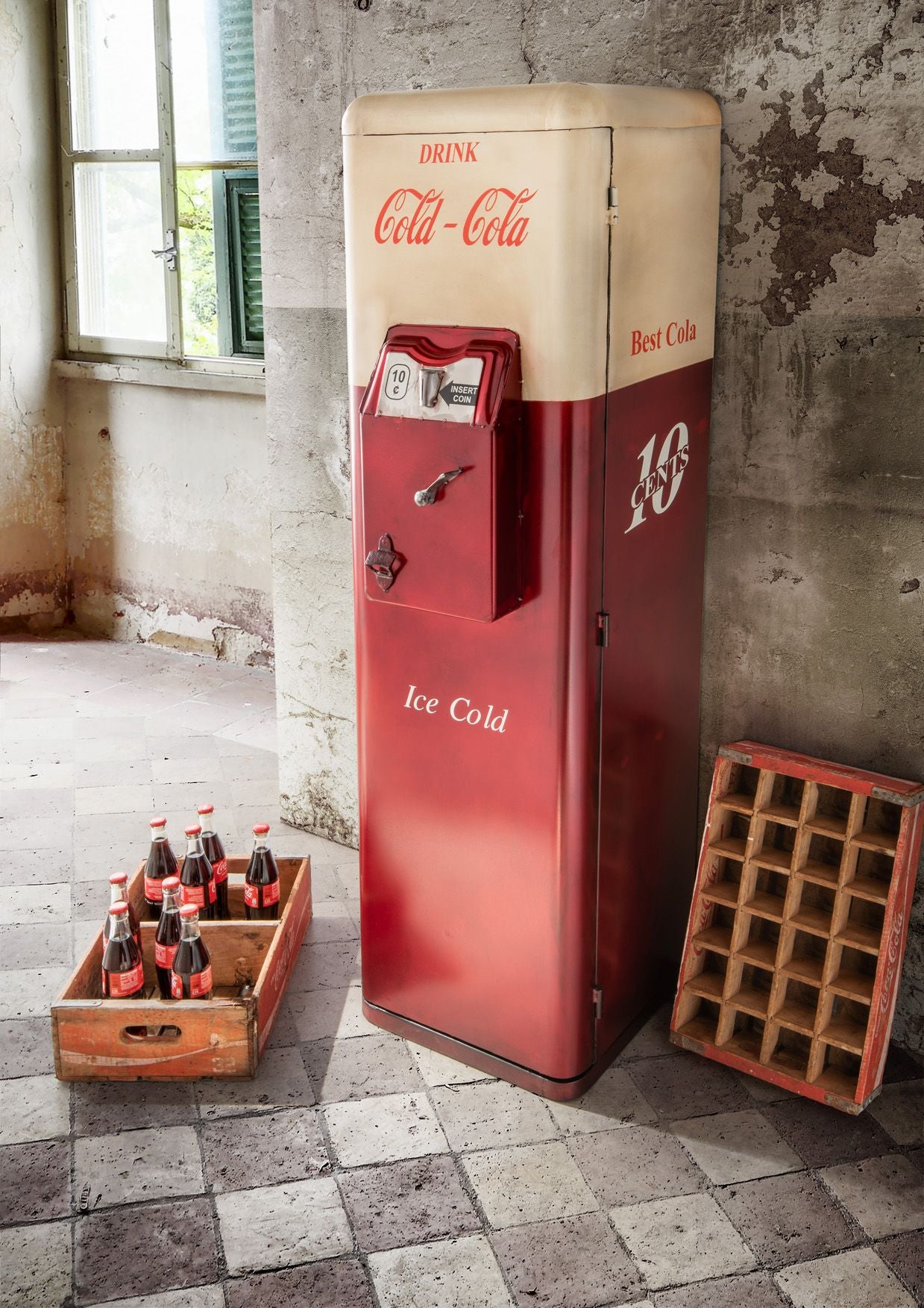 Vintage Coca-Cola vending machine 