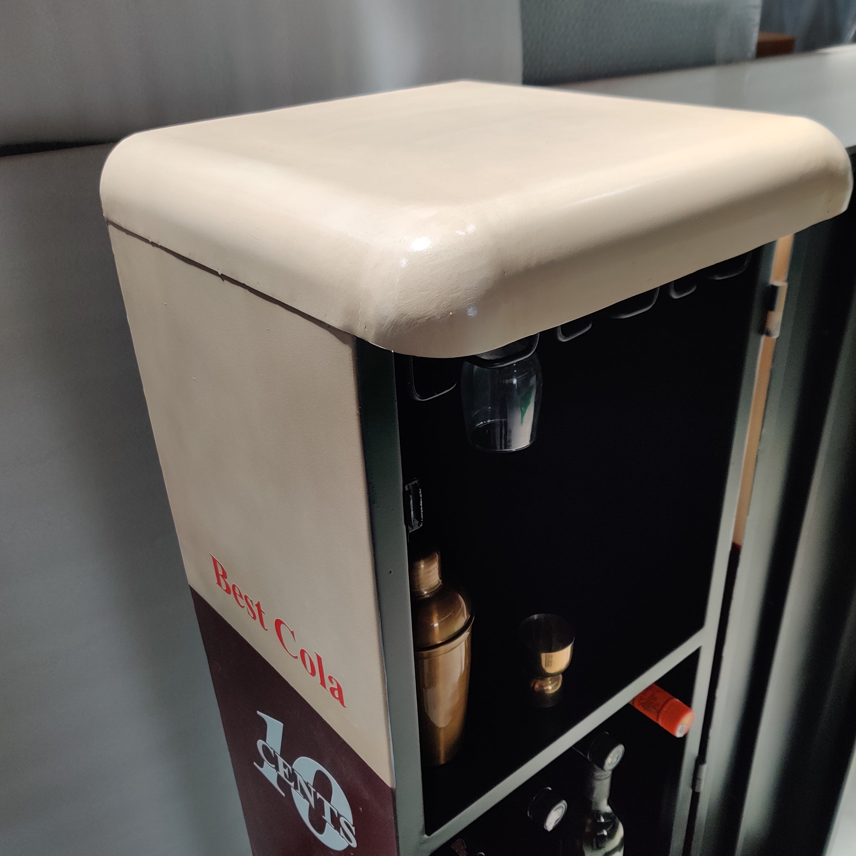 Vintage Coca-Cola vending machine