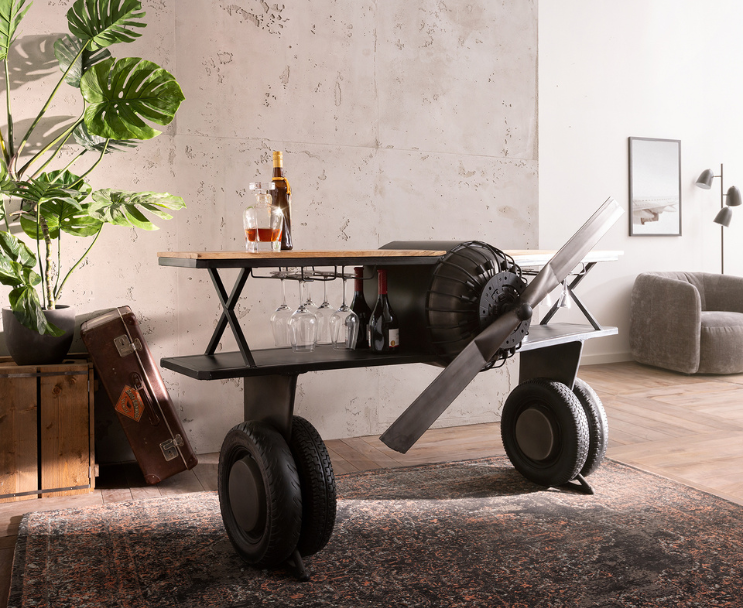 Luxury Aeroplane Bar 