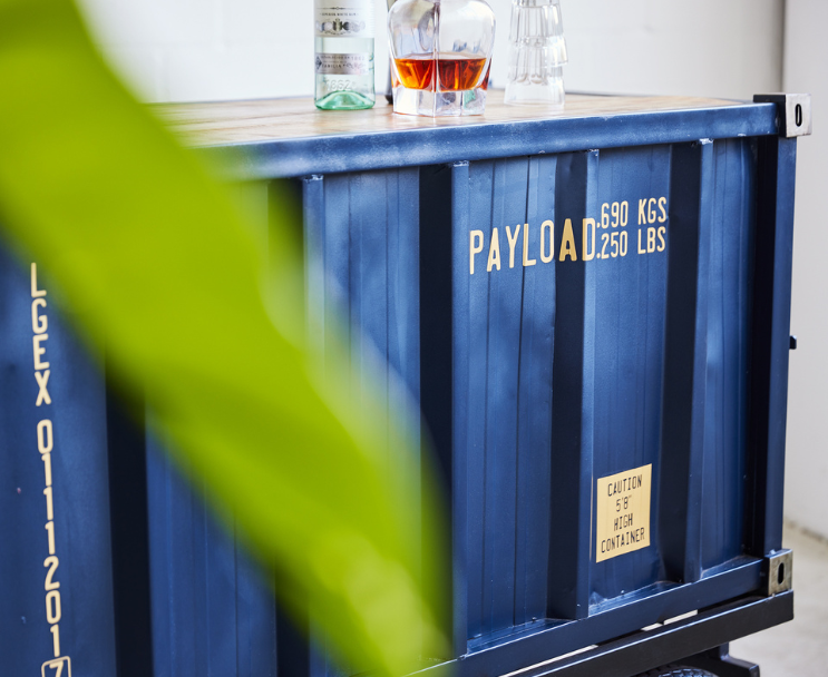 Stylish truck bar table with yellow and blue design