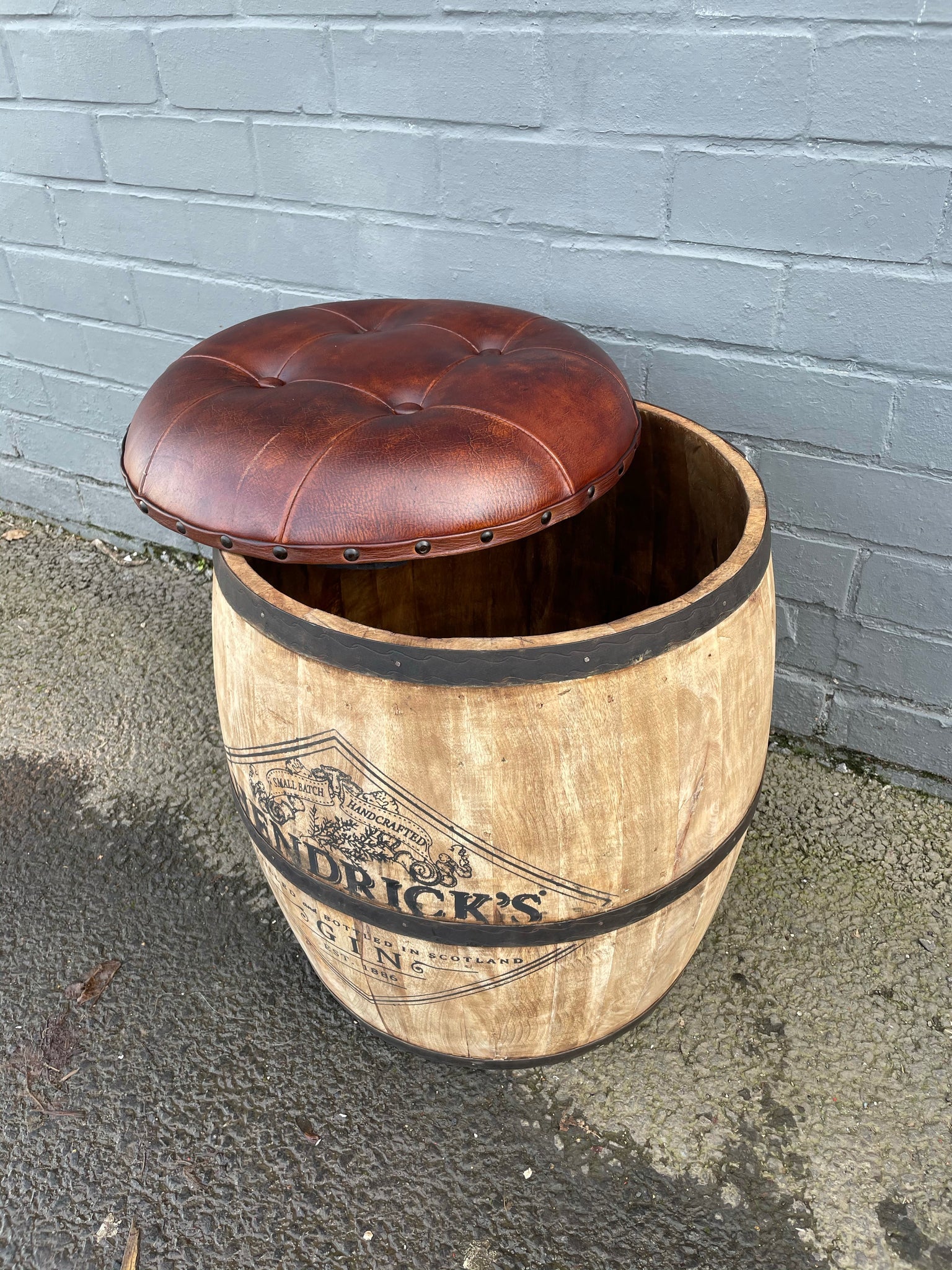 Barrel Stool LTT-23