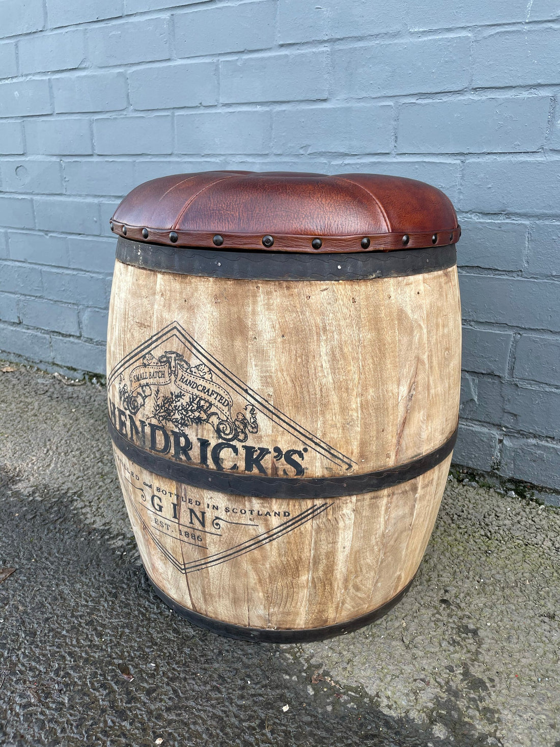 Barrel Stool – LTT-23