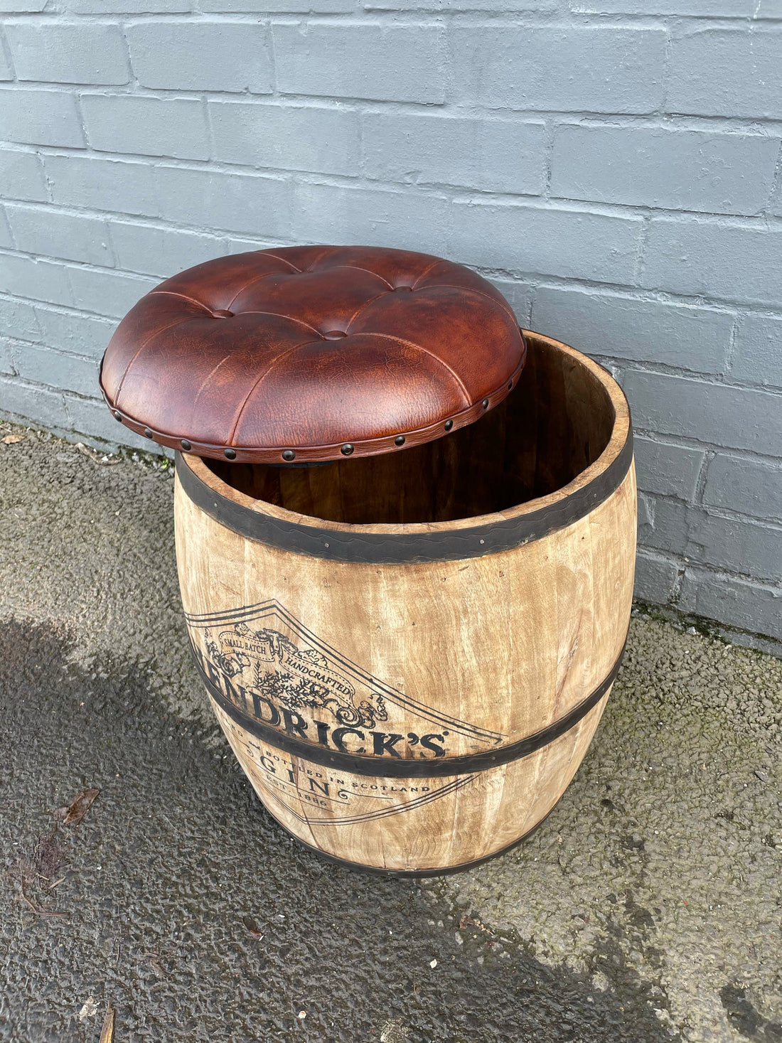 Barrel Stool – LTT-23